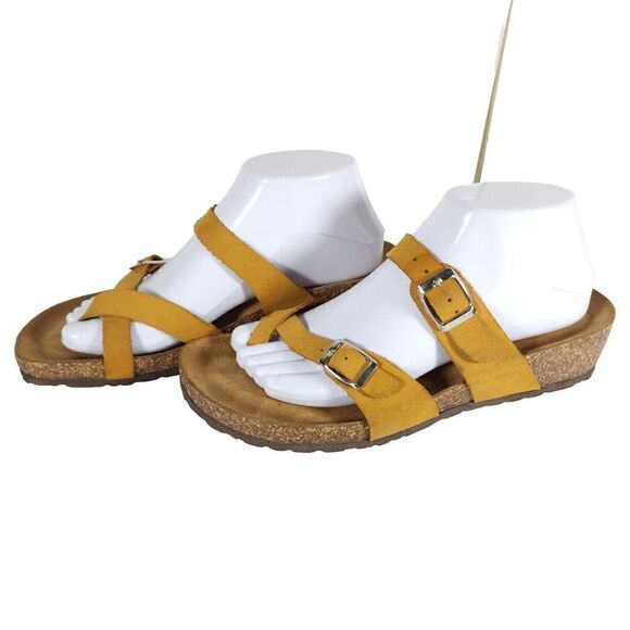 Bio Gold Women's US 9 Yellow Leather Toe Ring Slip On Low Wedge Sandals ITALY - Picture 1 of 16